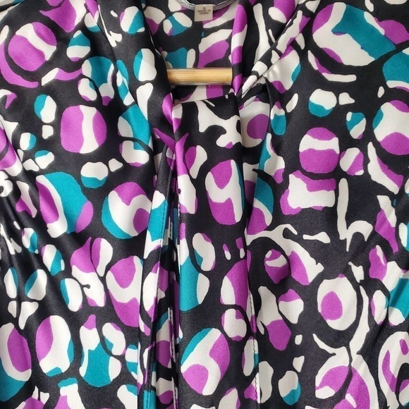 Nine West Satin Tie Neck Sleeveless Blouse Purple Blue Size Small - Picture 3 of 10